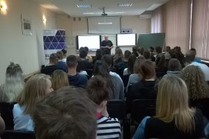 Urojona czy realna czyli matematyki w Koperniku cd.