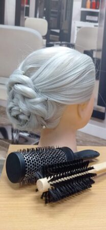 technik usług fryzjerskich